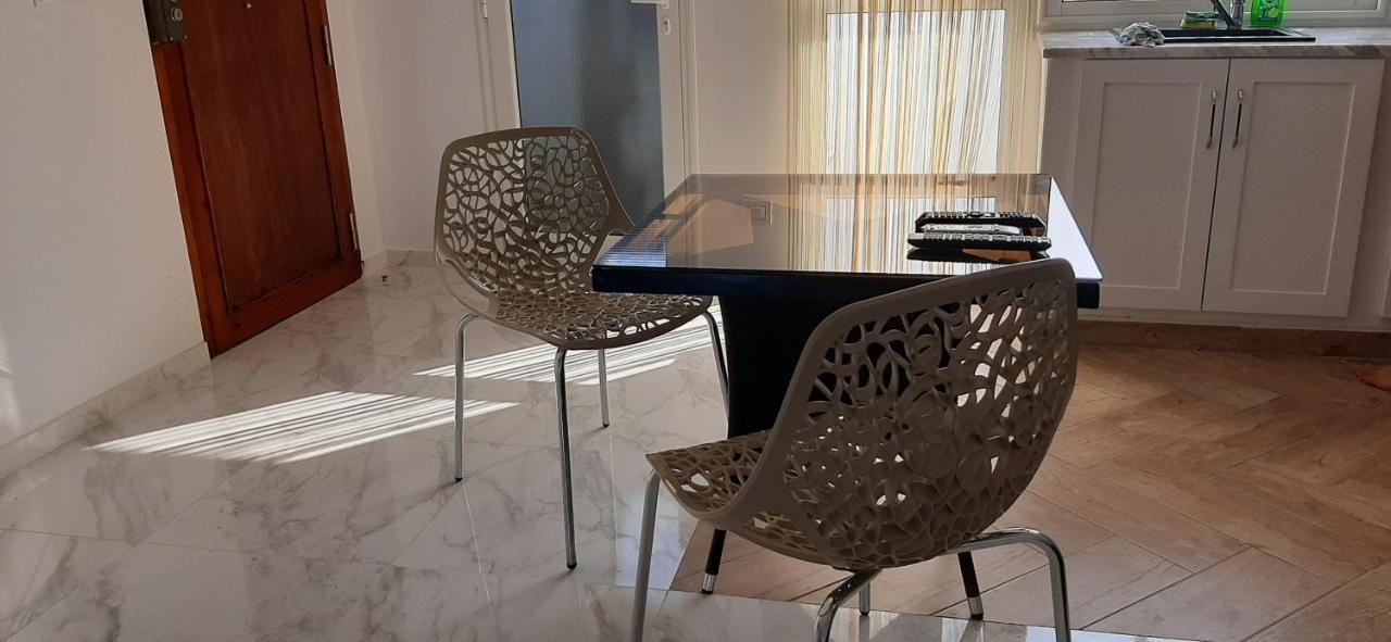 Leo Haute Standing Appartment S1 Center Ville Monastir Buitenkant foto