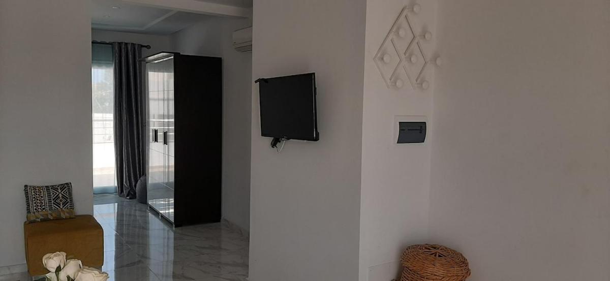 Leo Haute Standing Appartment S1 Center Ville Monastir Buitenkant foto